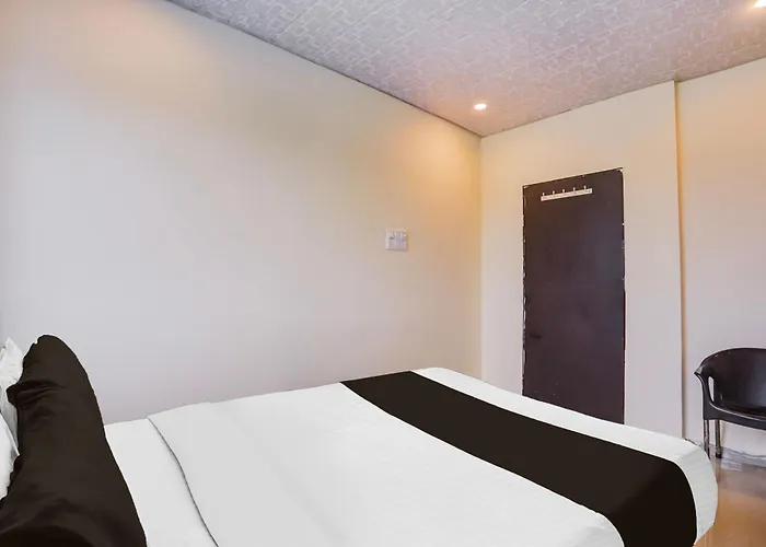 Hotel O Regal Inn Nagpur